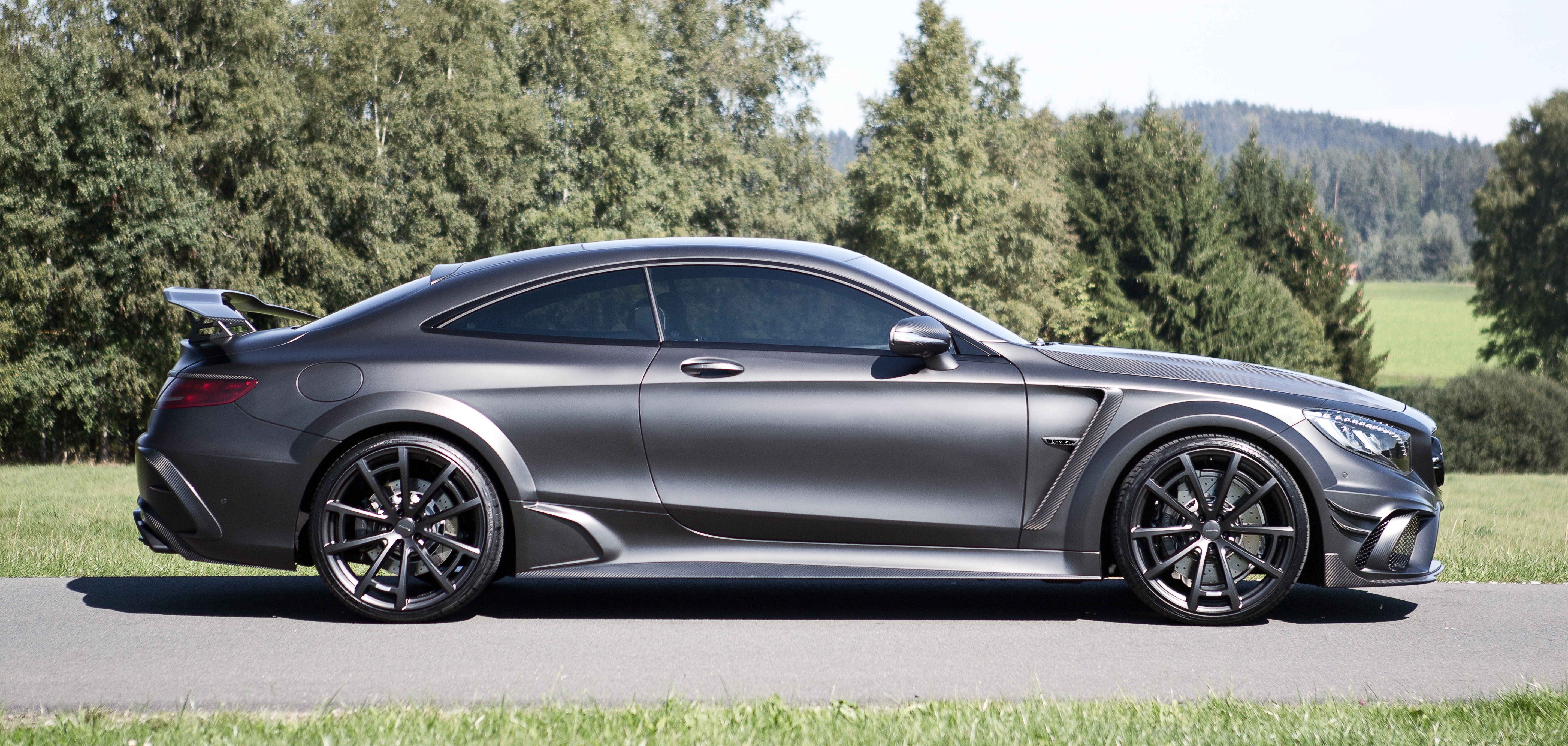 mansory_mercedes-benz_s-coupe_wide_black_edition_03.jpg